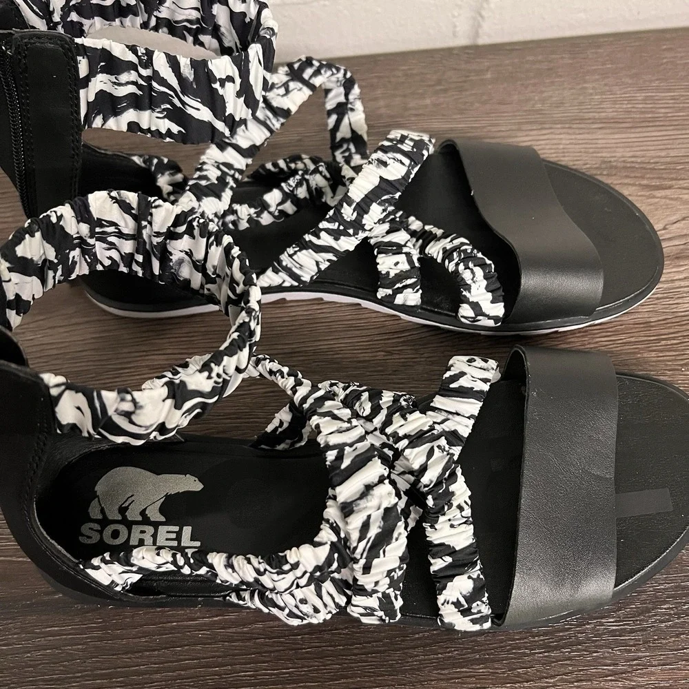 Sorel Ella II Ankle Strap Sandal Leather White Black Size 9.5 - Picture 6 of 13